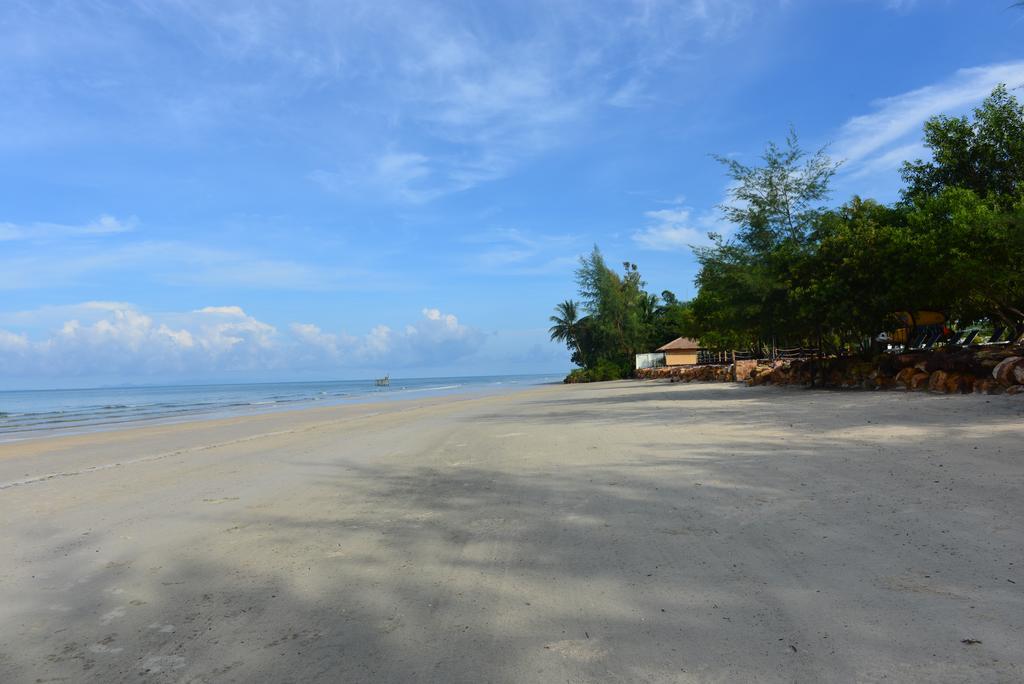 Mango Beach Resort Trat Buitenkant foto