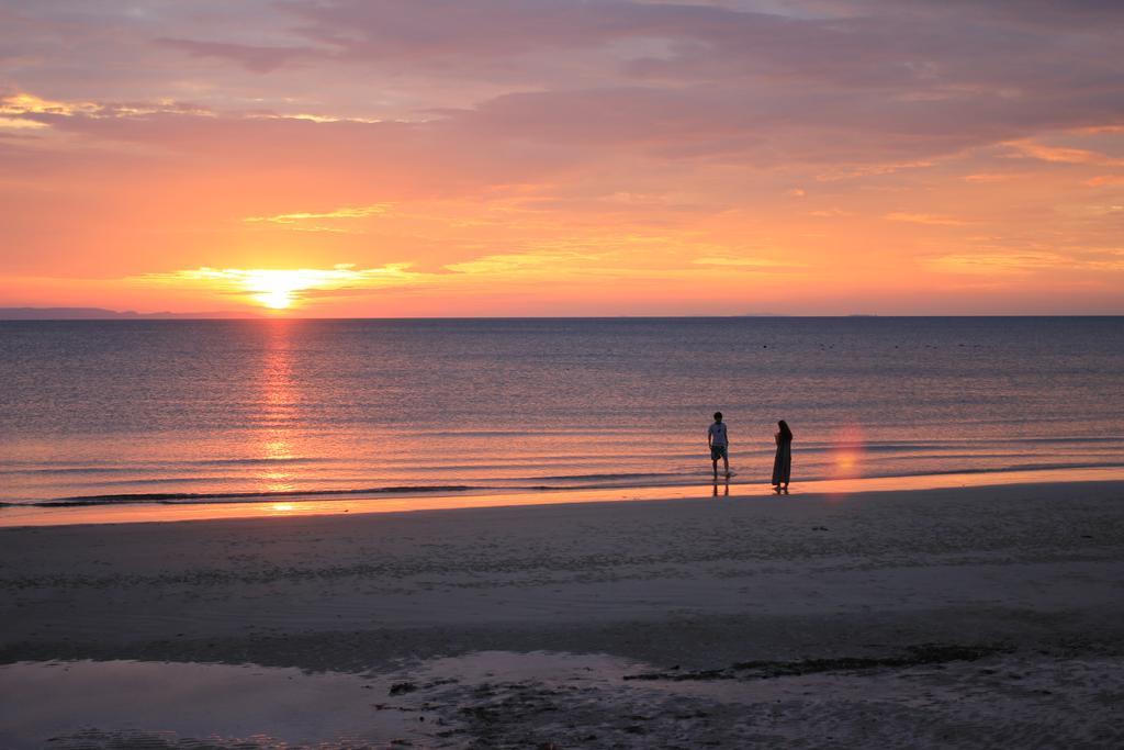 Mango Beach Resort Trat Buitenkant foto