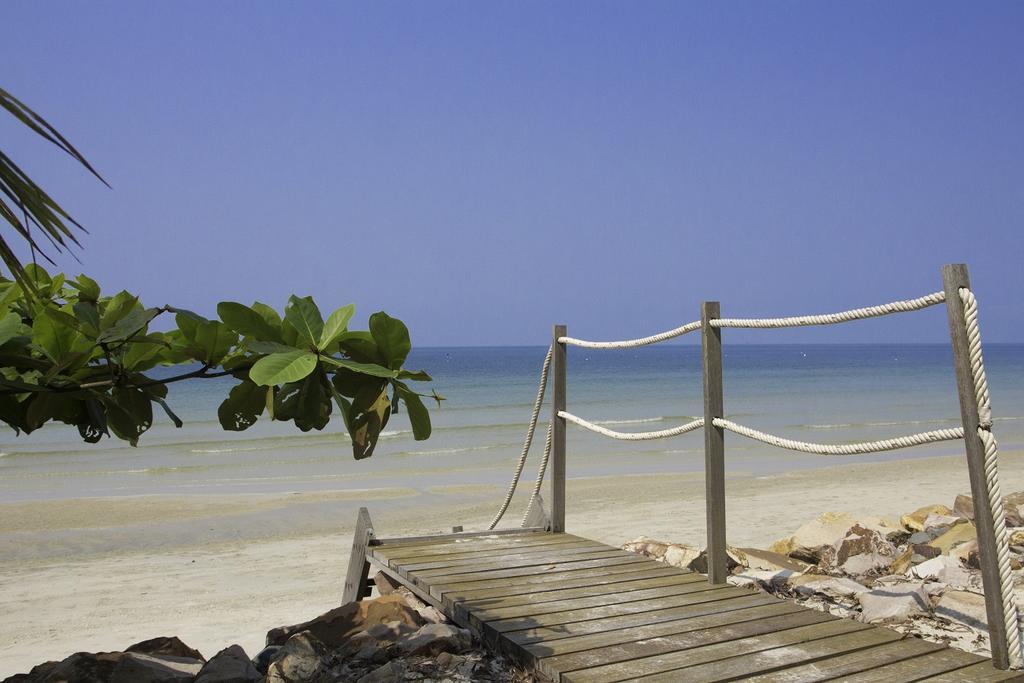 Mango Beach Resort Trat Buitenkant foto