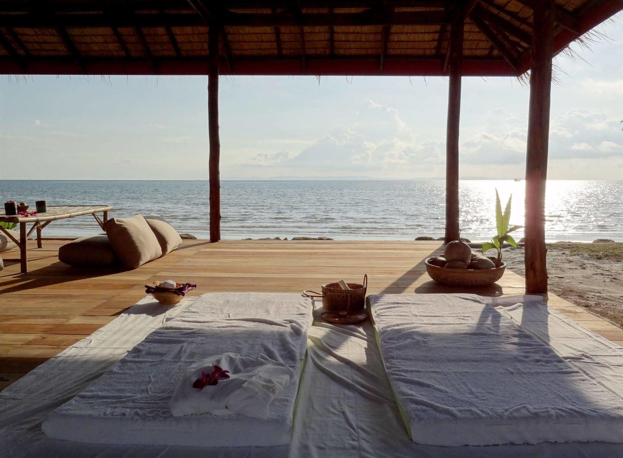 Mango Beach Resort Trat Buitenkant foto